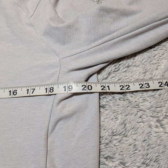 Lululemon Warm Long Sleeve Surge Gray Silver Running Run Shirt Men's Medium - Picture 6 of 9